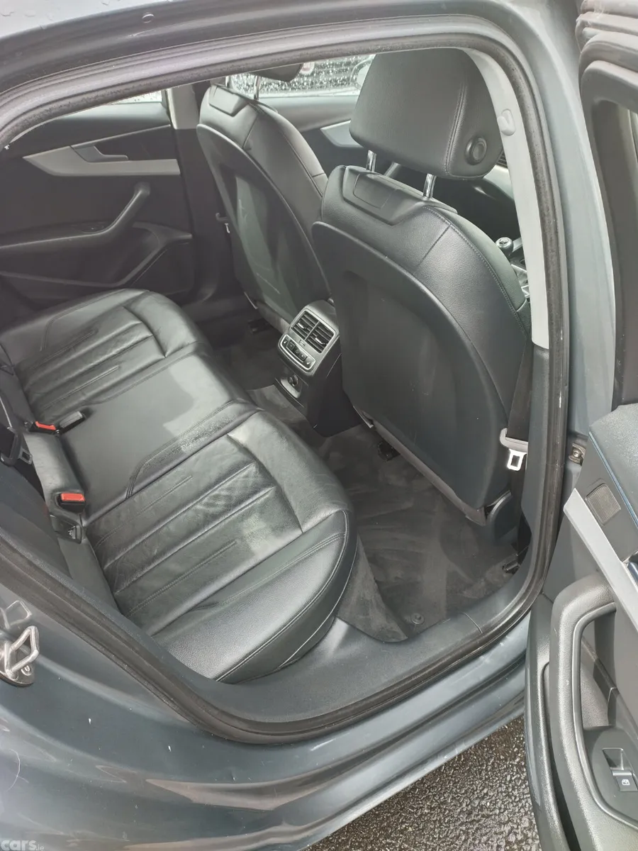 Audi A4 Saloon, Diesel, 2016, Grey