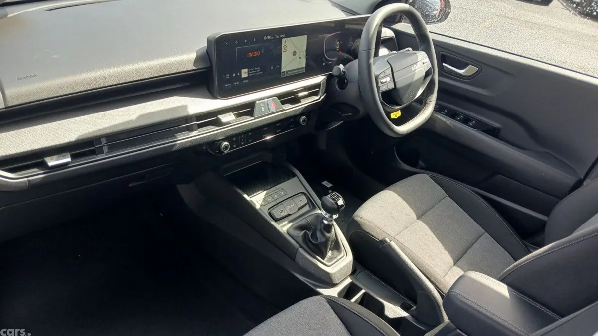 Kia Stonic SUV, Petrol, 2026, Silver