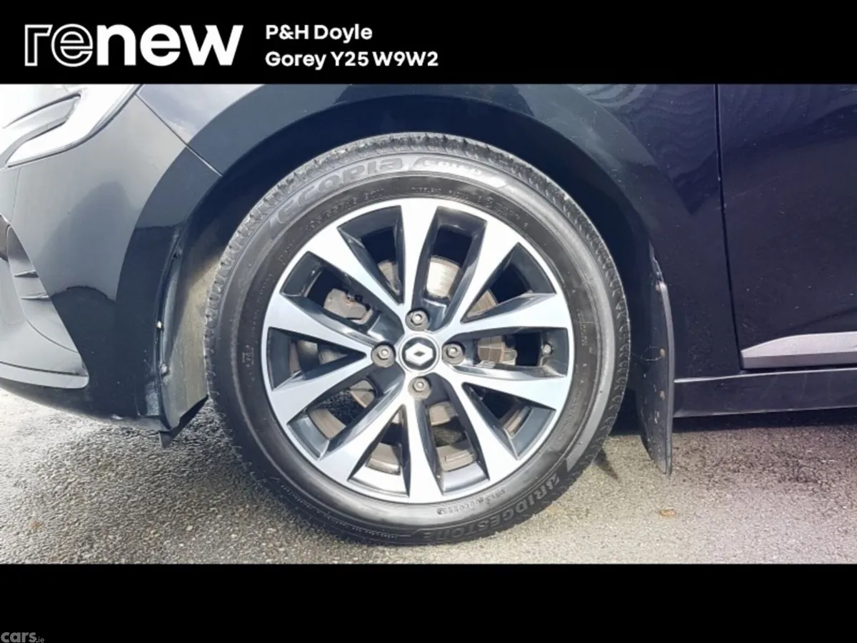 Renault Clio Hatchback, Petrol, 2023, Black