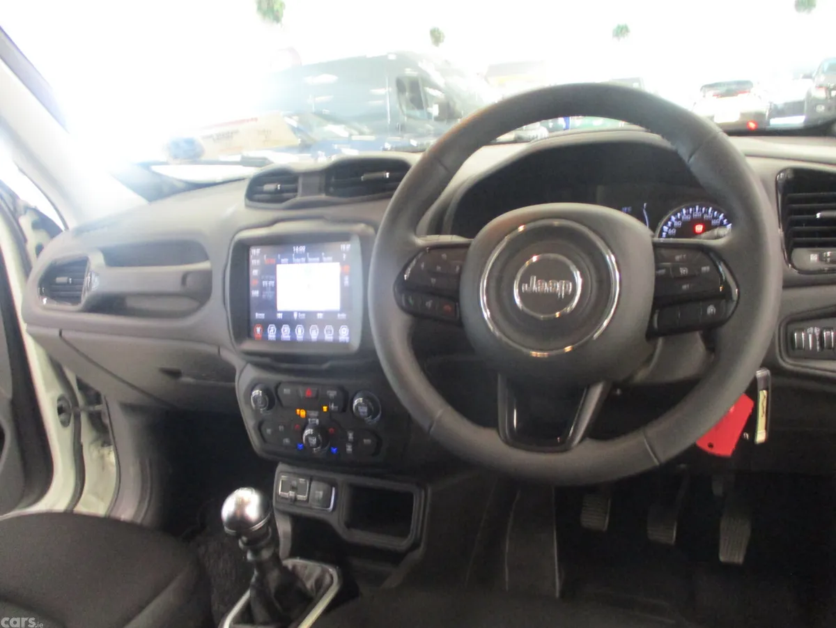 Jeep Renegade SUV, Petrol, 2023, White