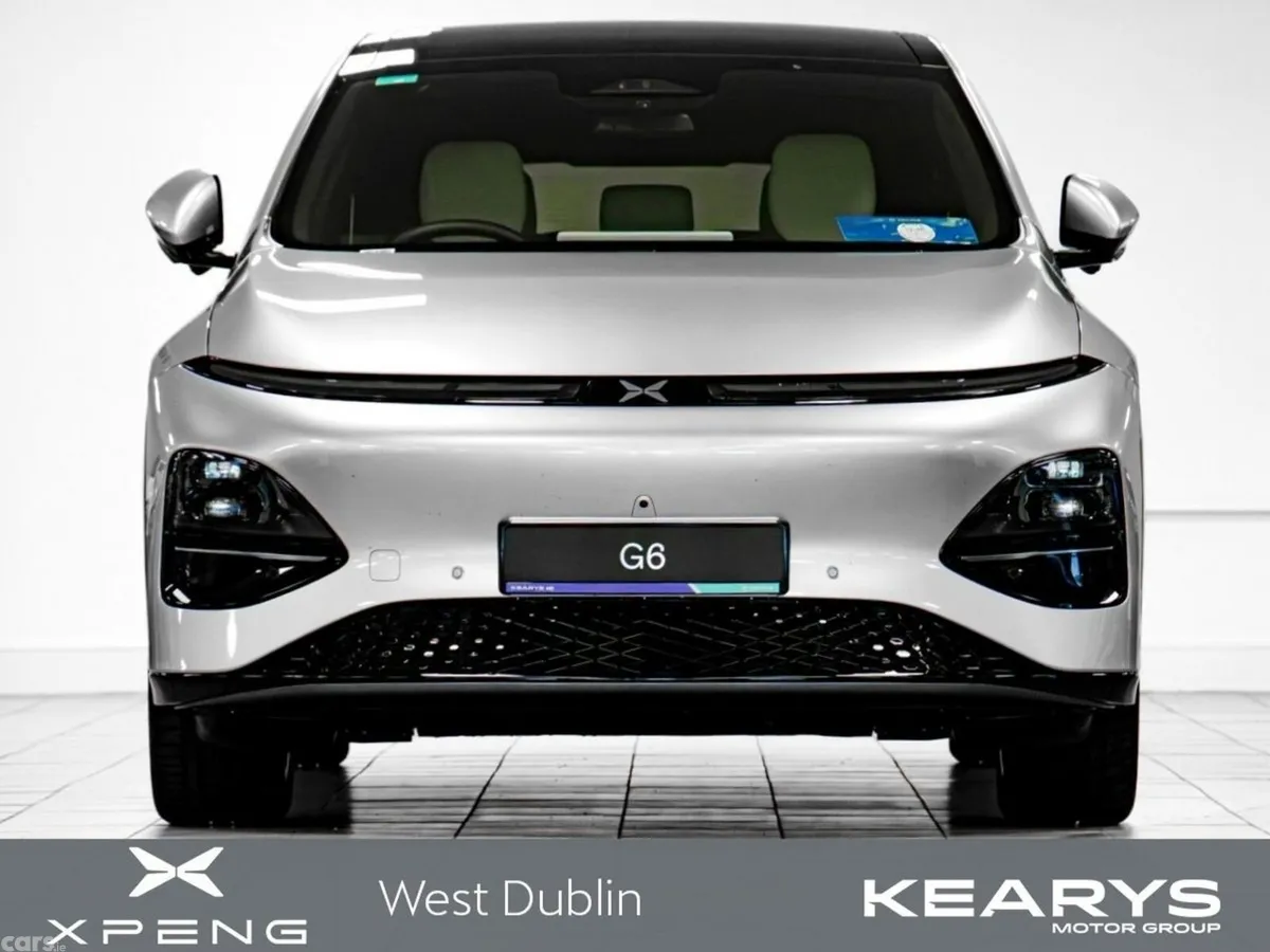 XPeng G6 Hatchback, Electric, 2025, Grey