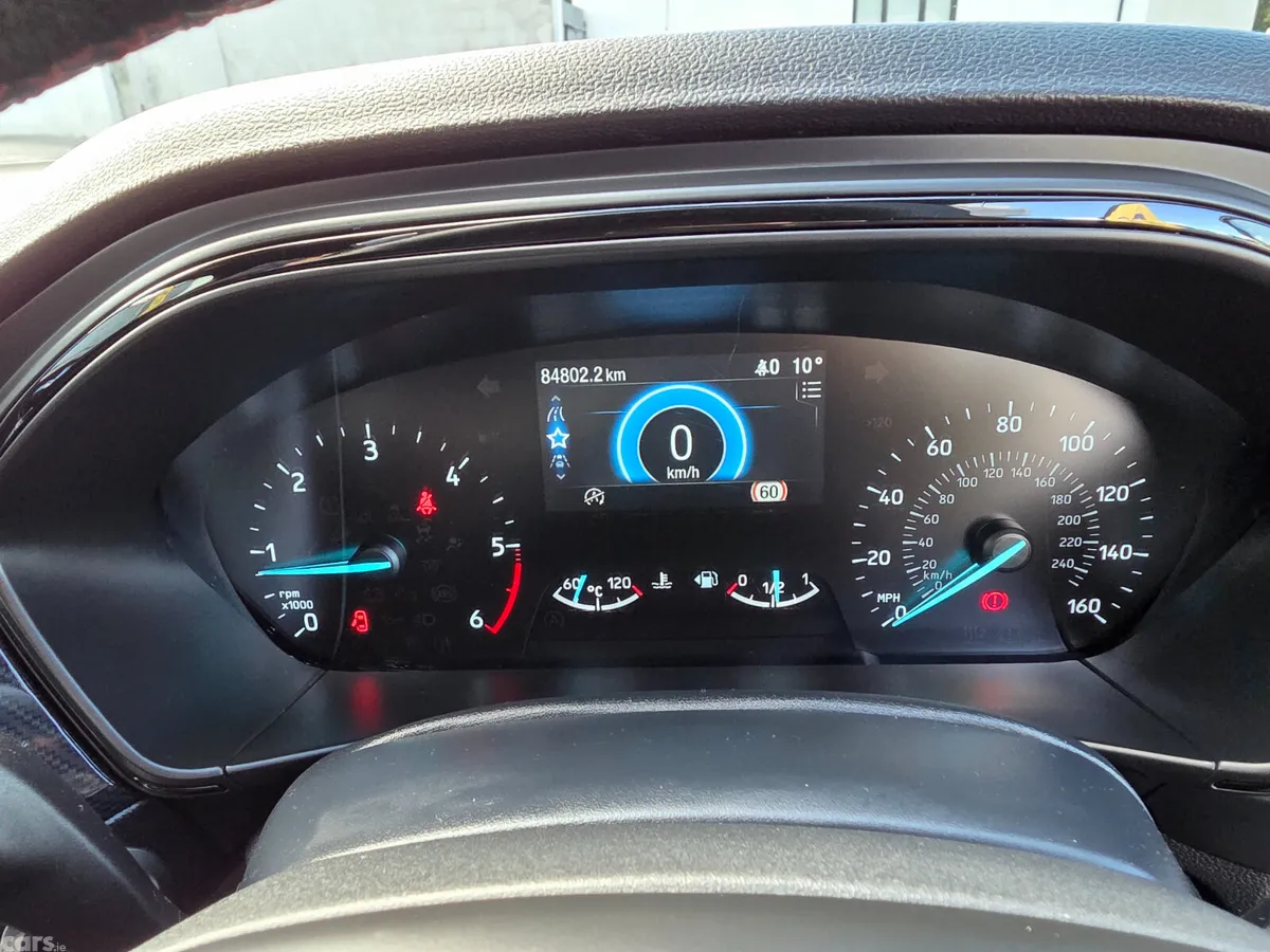 Ford Focus Hatchback, Diesel, 2021, Blue