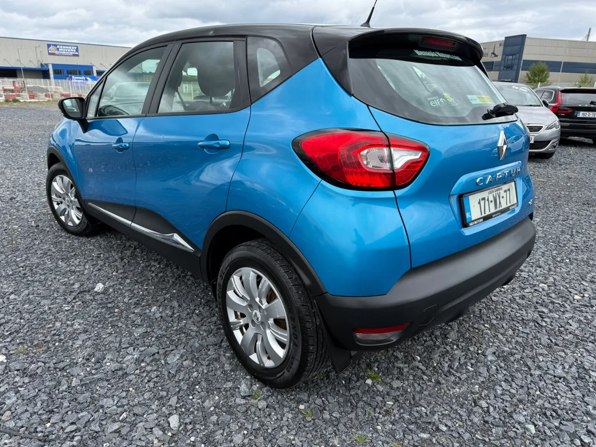 Renault Captur Hatchback, Diesel, 2017, Blue