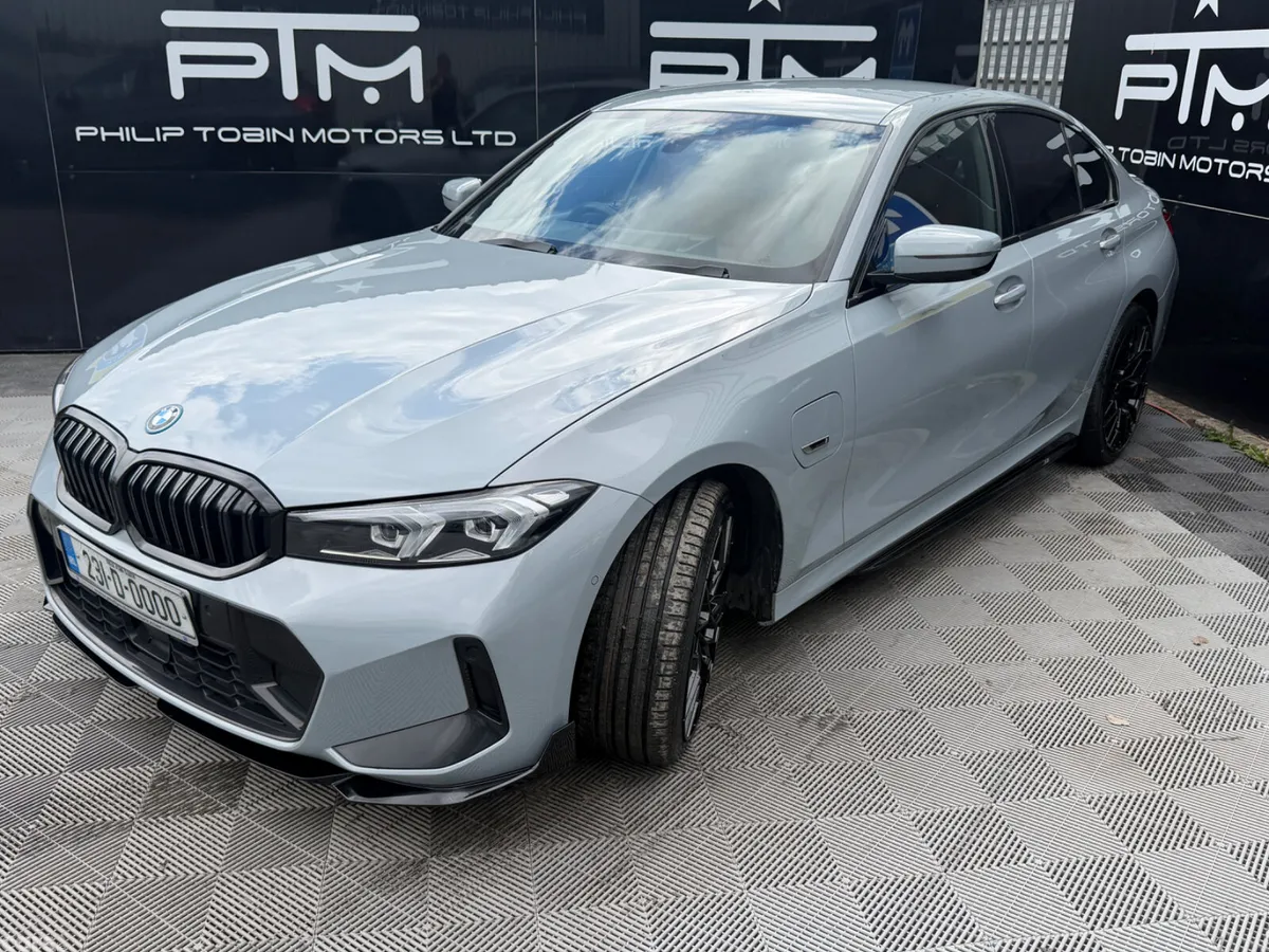 BMW 3-Series Saloon, Petrol Plug-in Hybrid, 2023, Grey