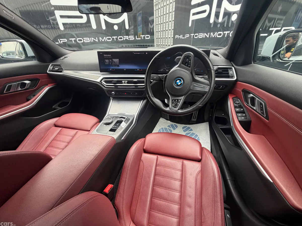 BMW 3-Series Saloon, Petrol Plug-in Hybrid, 2023, Grey