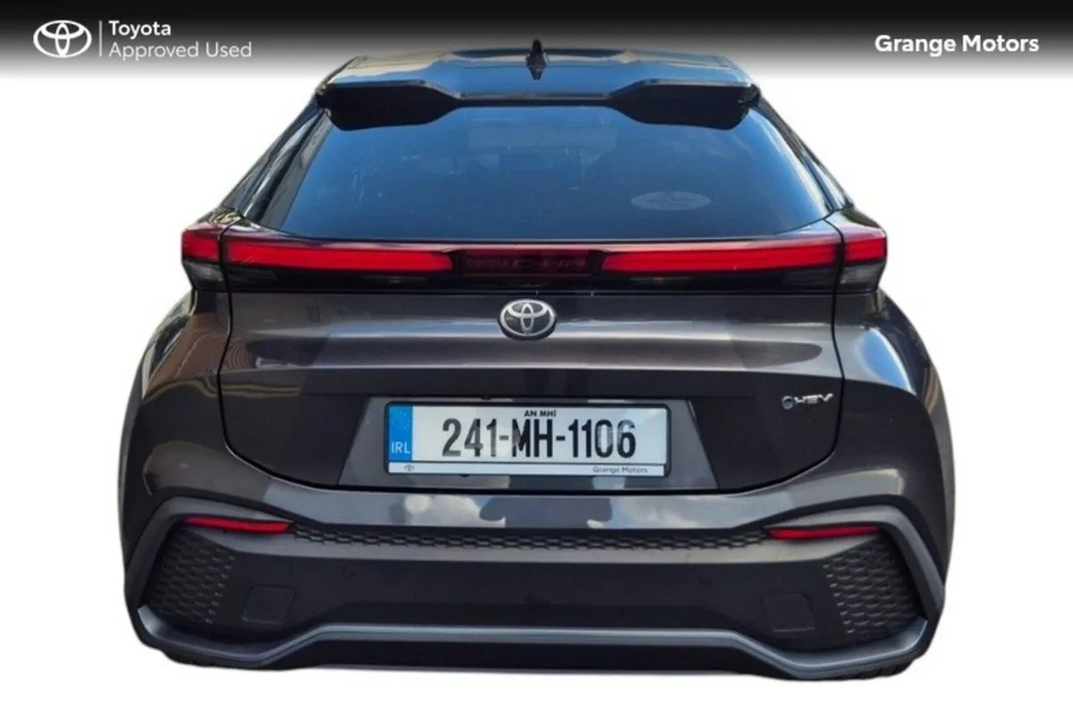 Toyota C-HR SUV, Petrol Hybrid, 2024, Grey