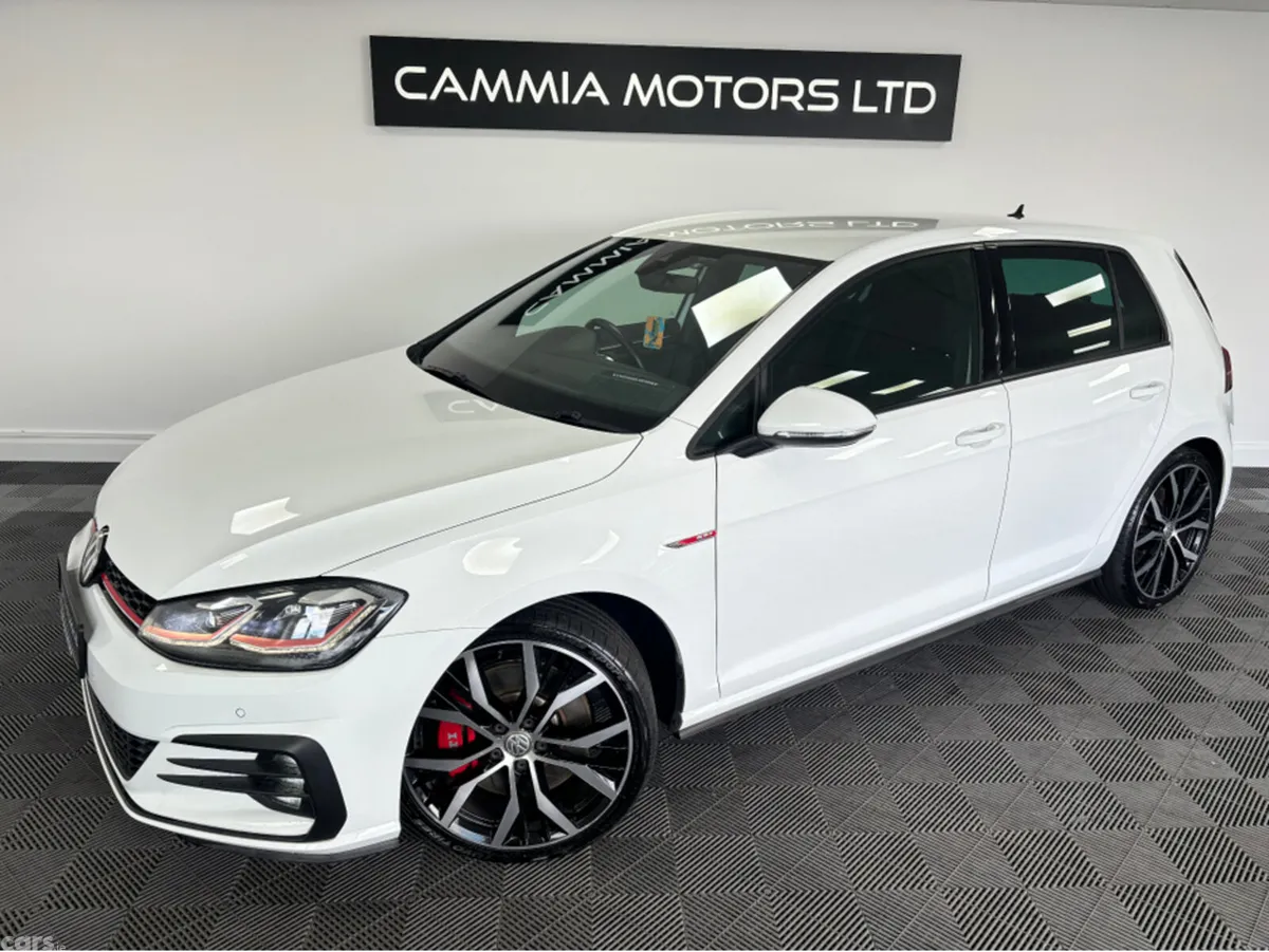 Volkswagen Golf Hatchback, Petrol, 2019, White