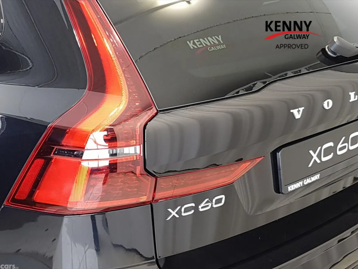Volvo XC60 Estate, Petrol Hybrid, 2025, Black