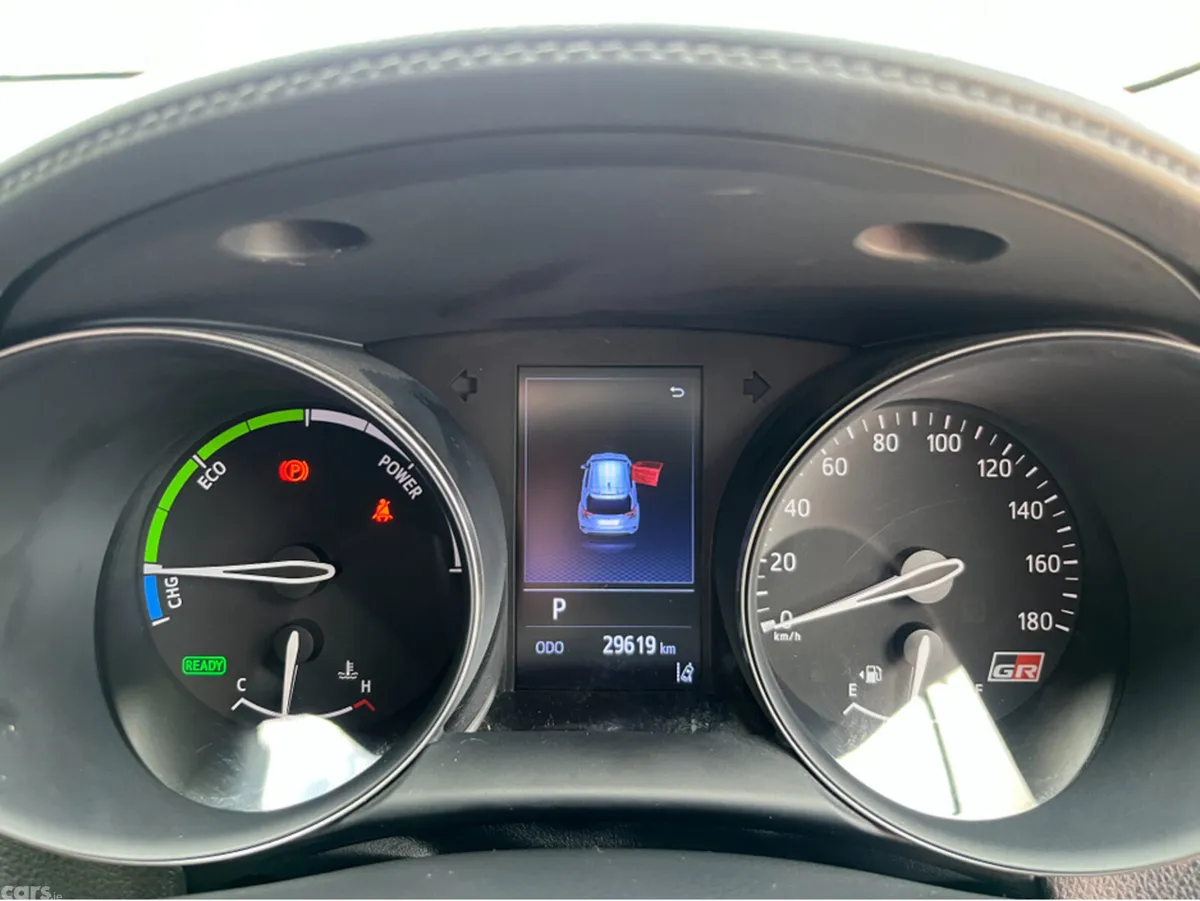 Toyota C-HR SUV, Petrol Hybrid, 2020, Red