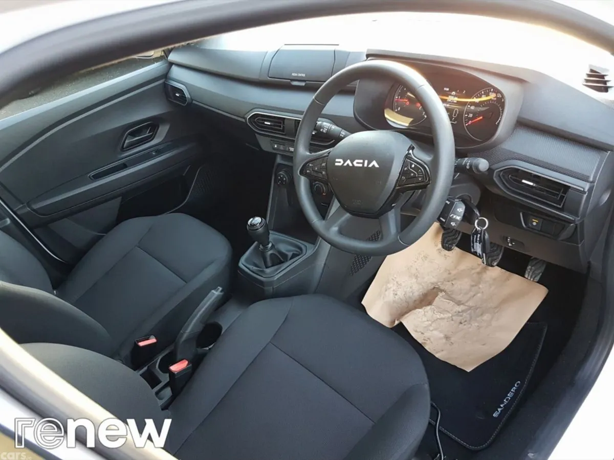 Dacia Sandero Hatchback, Petrol, 2025, White