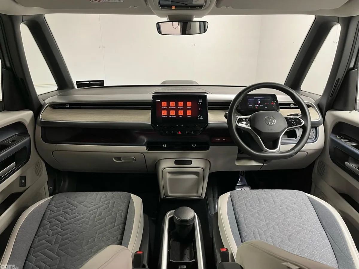 Volkswagen ID.Buzz Estate, Electric, 2024, Grey