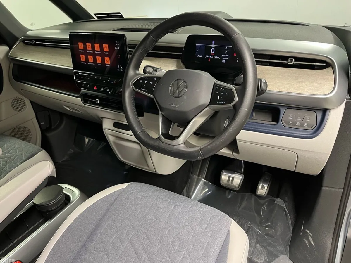 Volkswagen ID.Buzz Estate, Electric, 2024, Grey