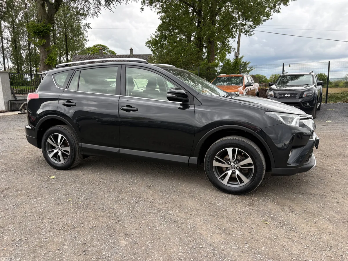 Toyota RAV4 SUV, Diesel, 2016, Black