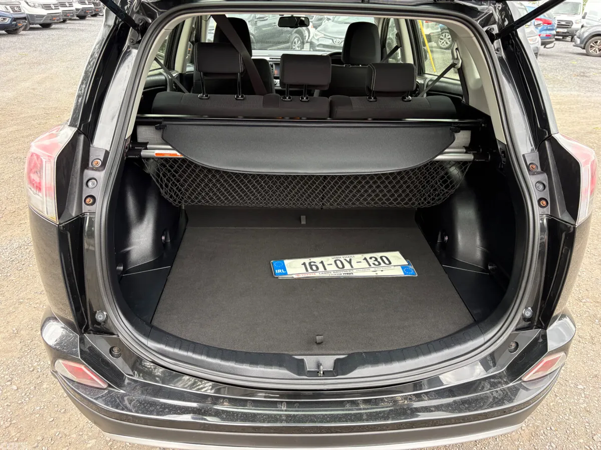 Toyota RAV4 SUV, Diesel, 2016, Black