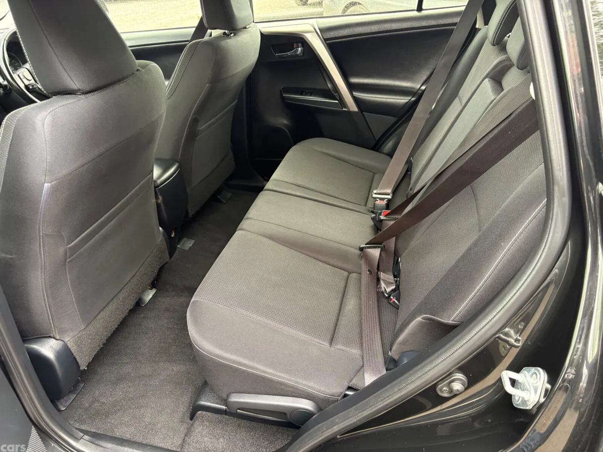Toyota RAV4 SUV, Diesel, 2016, Black