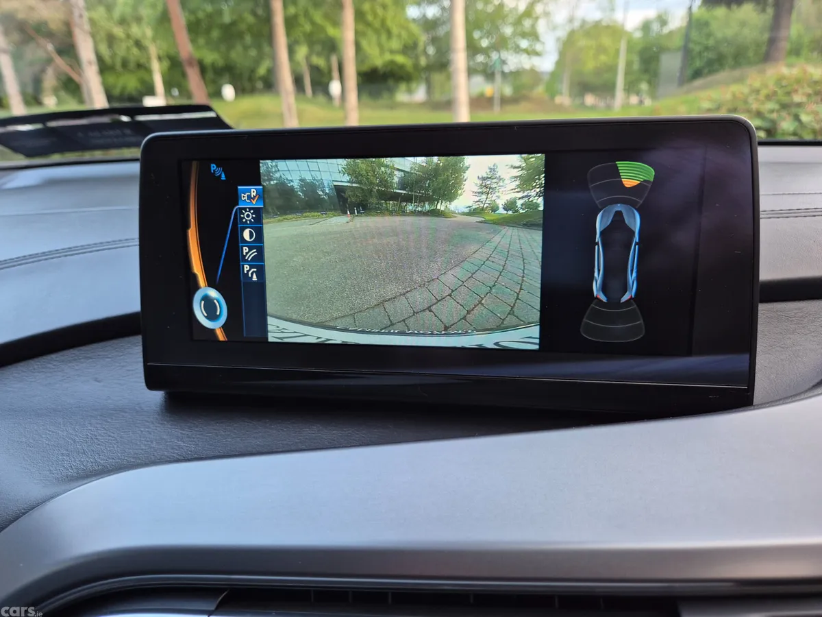 BMW i8 Coupe, Petrol Plug-in Hybrid, 2016, Grey