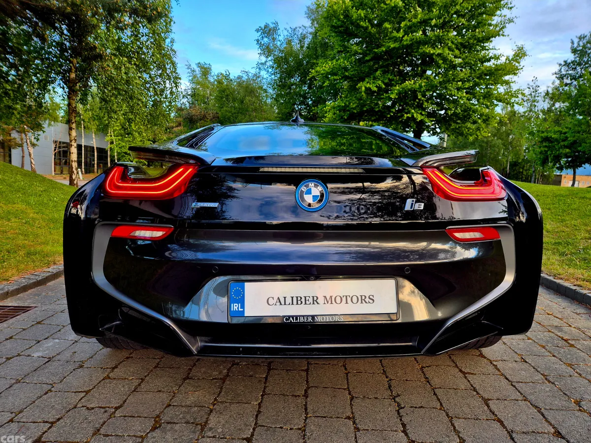 BMW i8 Coupe, Petrol Plug-in Hybrid, 2016, Grey