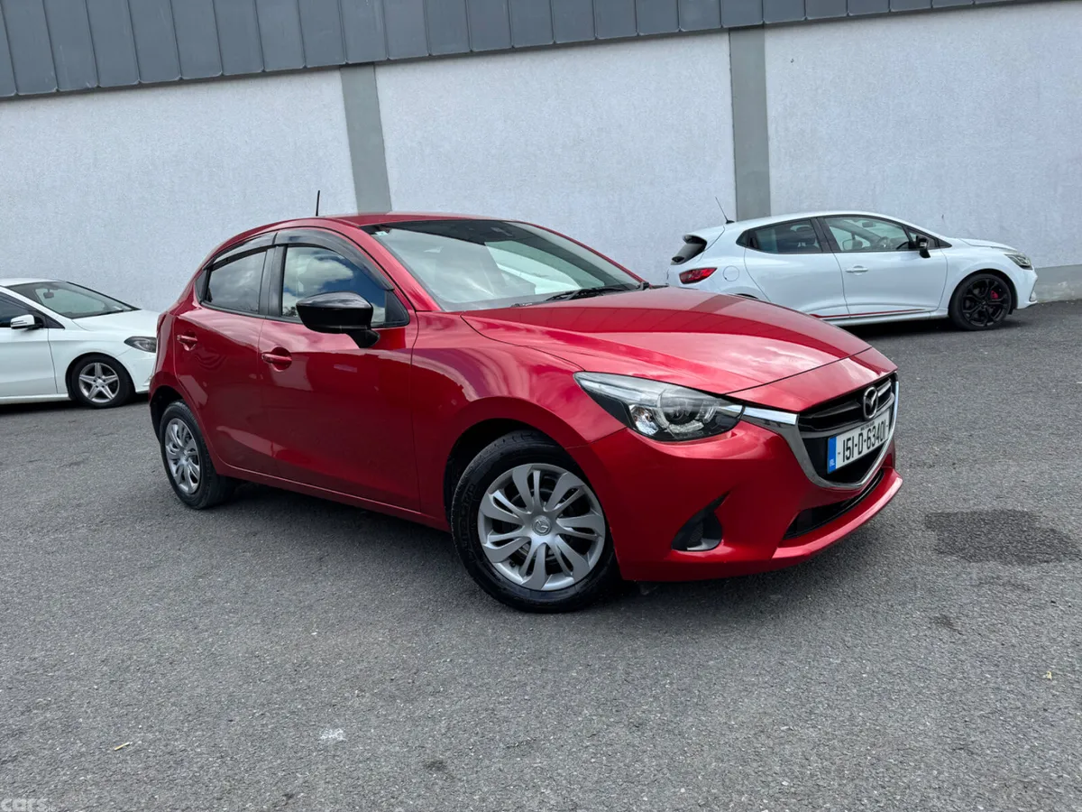 Mazda Demio Hatchback, Petrol, 2015, Red