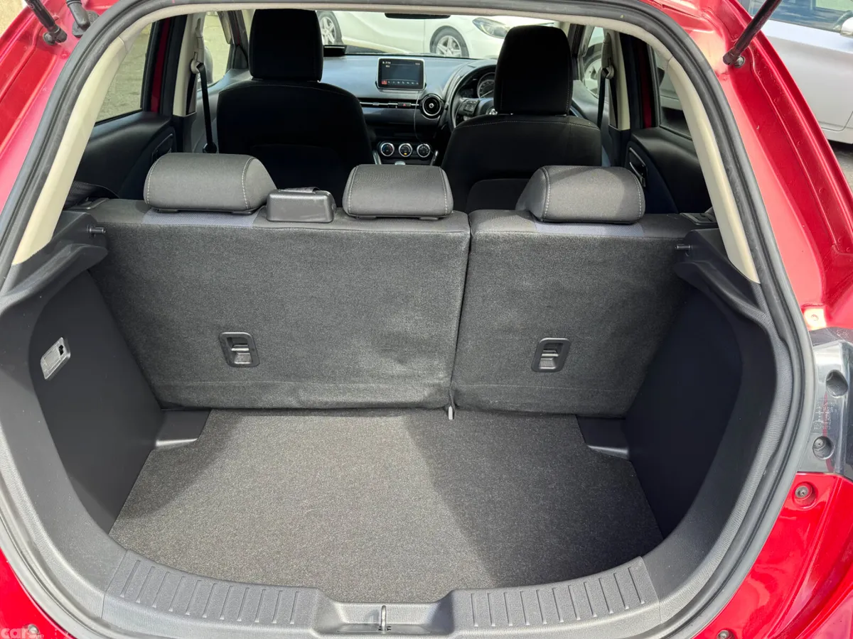 Mazda Demio Hatchback, Petrol, 2015, Red