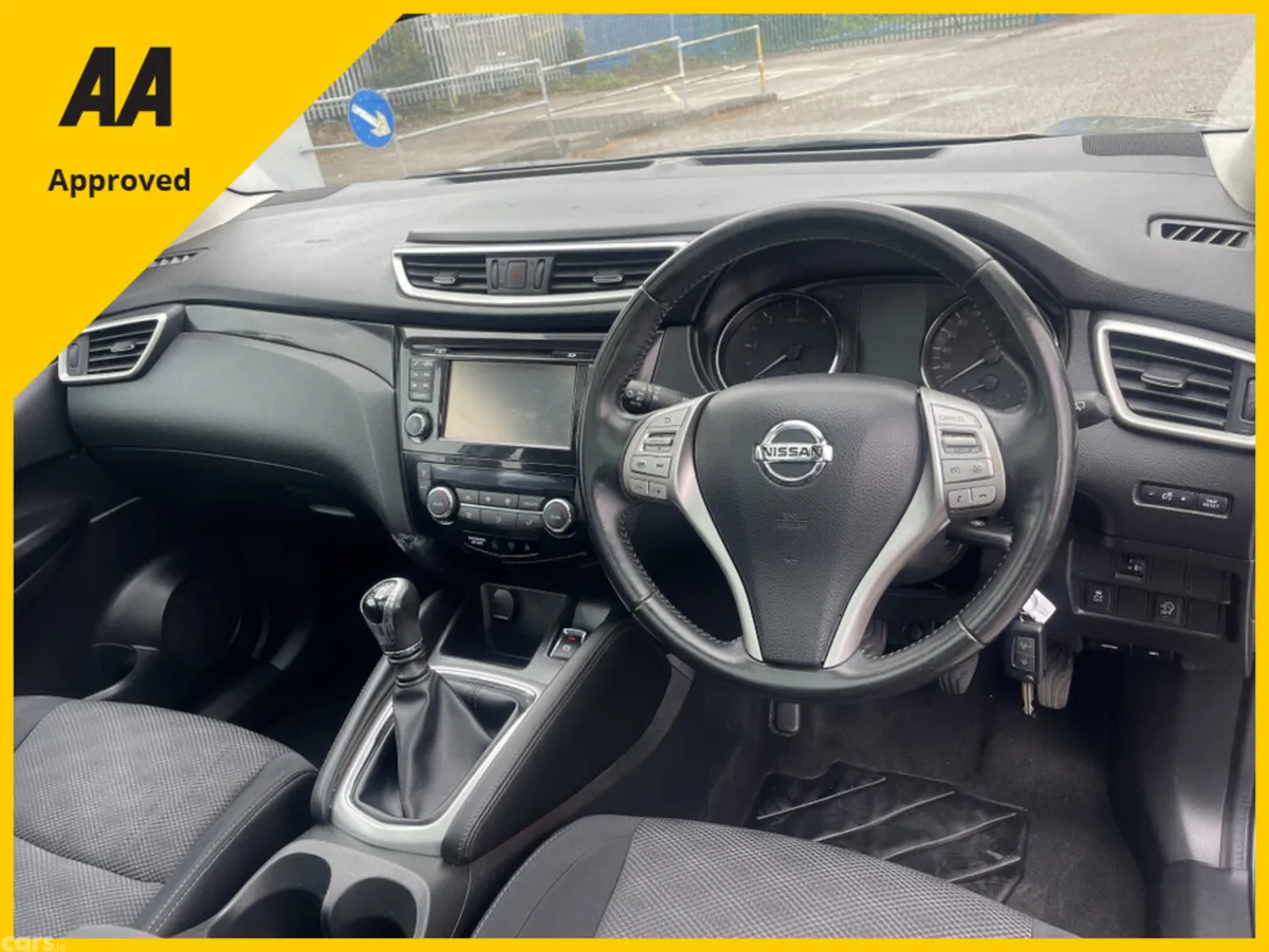 Nissan Qashqai MPV, Diesel, 2016, Grey