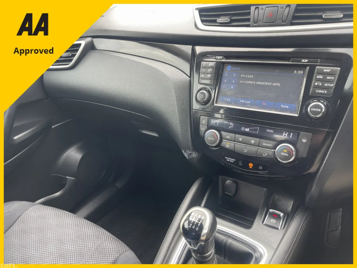 Nissan Qashqai MPV, Diesel, 2016, Grey