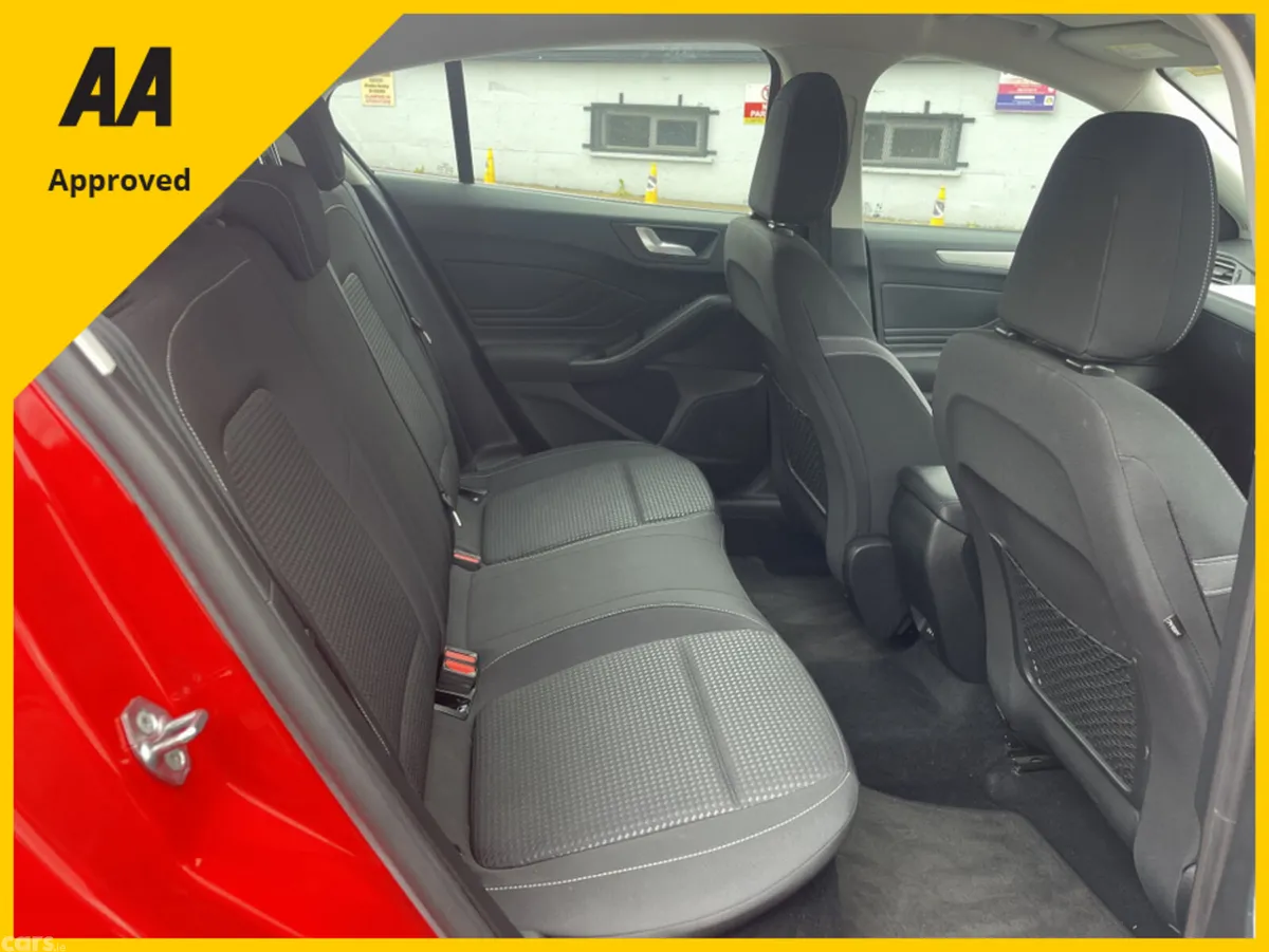 Ford Focus Hatchback, Diesel, 2020, Red