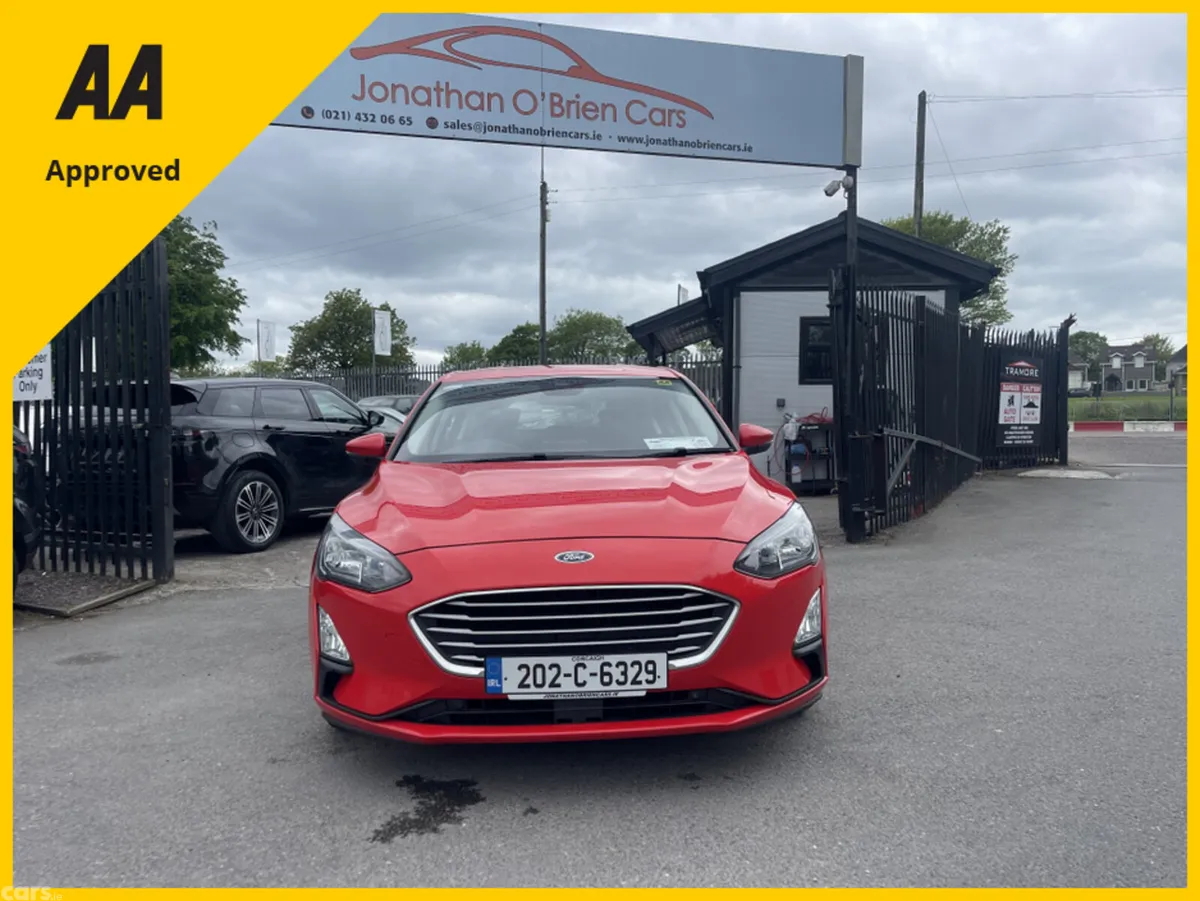 Ford Focus Hatchback, Diesel, 2020, Red