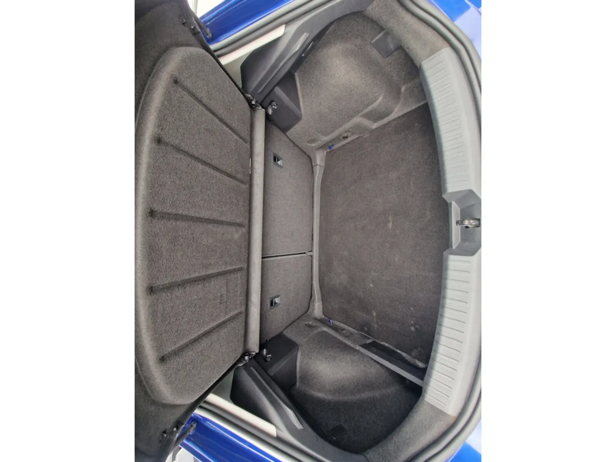 SEAT Leon Hatchback, Petrol, 2021, Blue