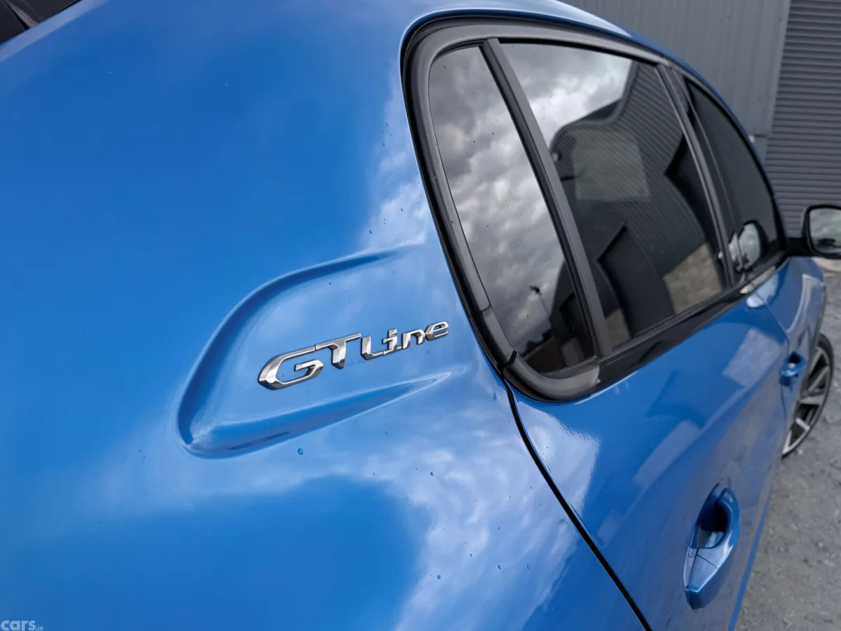 Peugeot 208 Hatchback, Petrol, 2021, Blue
