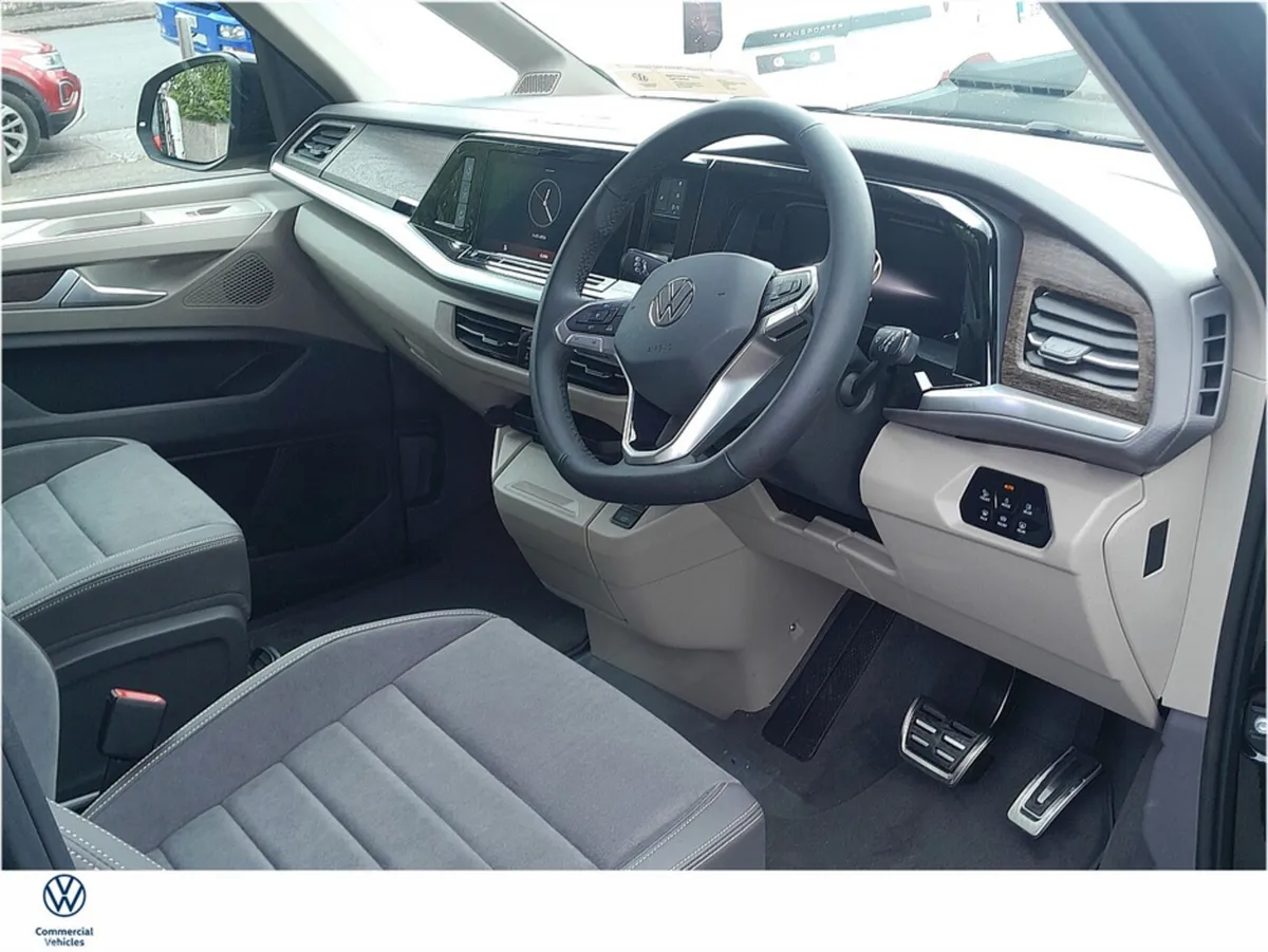 Volkswagen Multivan Other, Petrol Plug-in Hybrid, 2026, Black