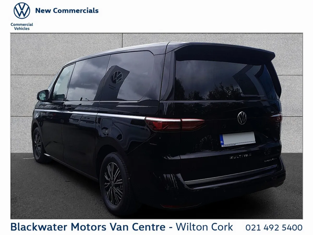 Volkswagen Multivan Other, Petrol Plug-in Hybrid, 2026, Black