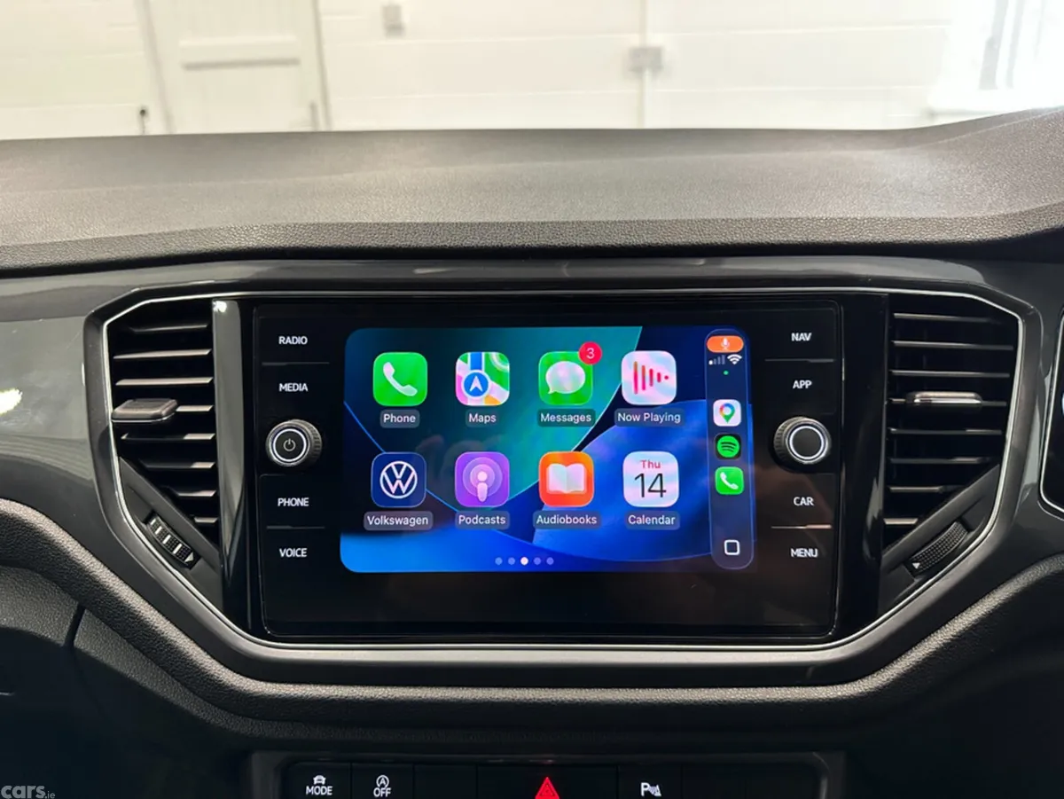 Volkswagen T-Roc SUV, Diesel, 2021, White