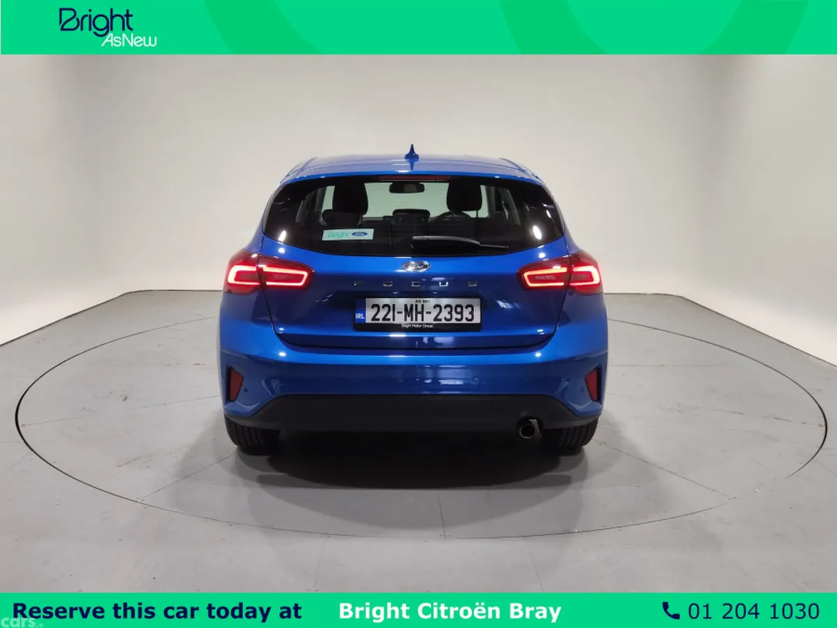 Ford Focus Hatchback, Petrol, 2022, Blue