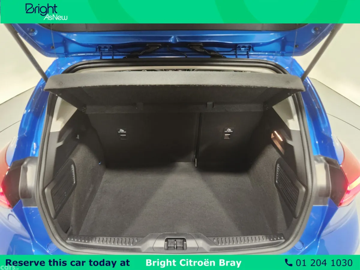 Ford Focus Hatchback, Petrol, 2022, Blue