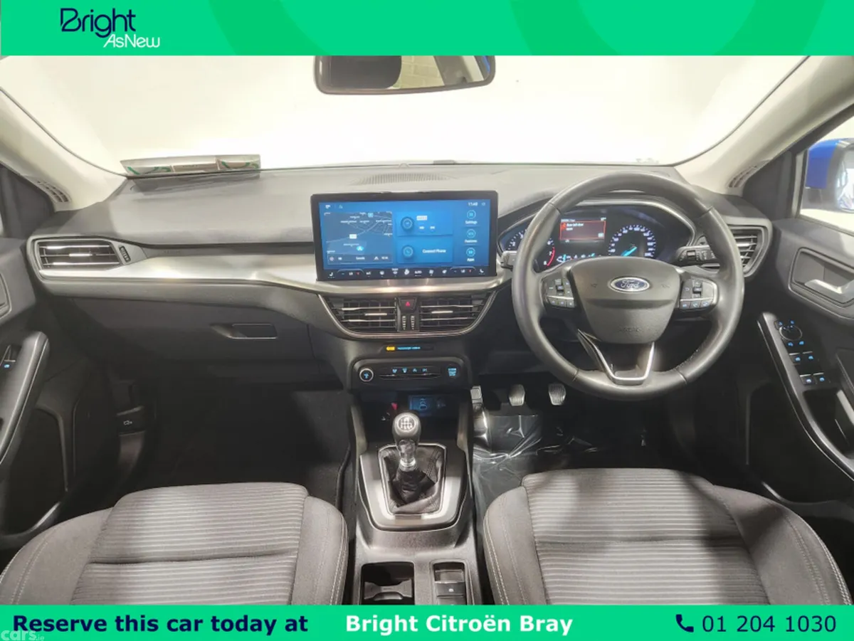 Ford Focus Hatchback, Petrol, 2022, Blue