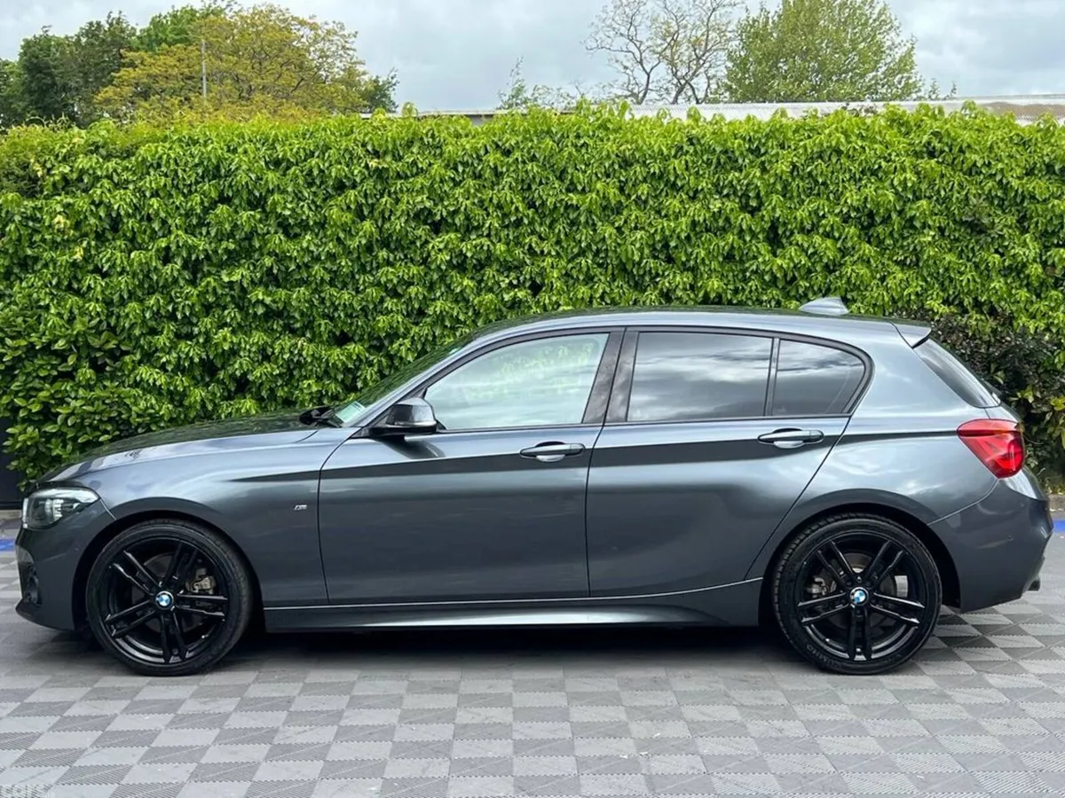 BMW 1-Series Hatchback, Diesel, 2017, Grey
