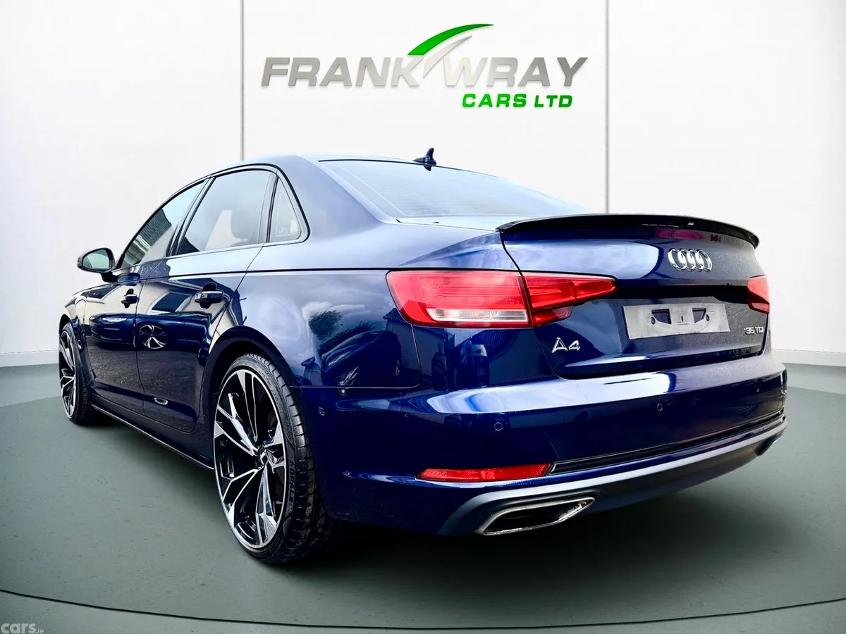 Audi A4 Saloon, Diesel, 2019, Blue