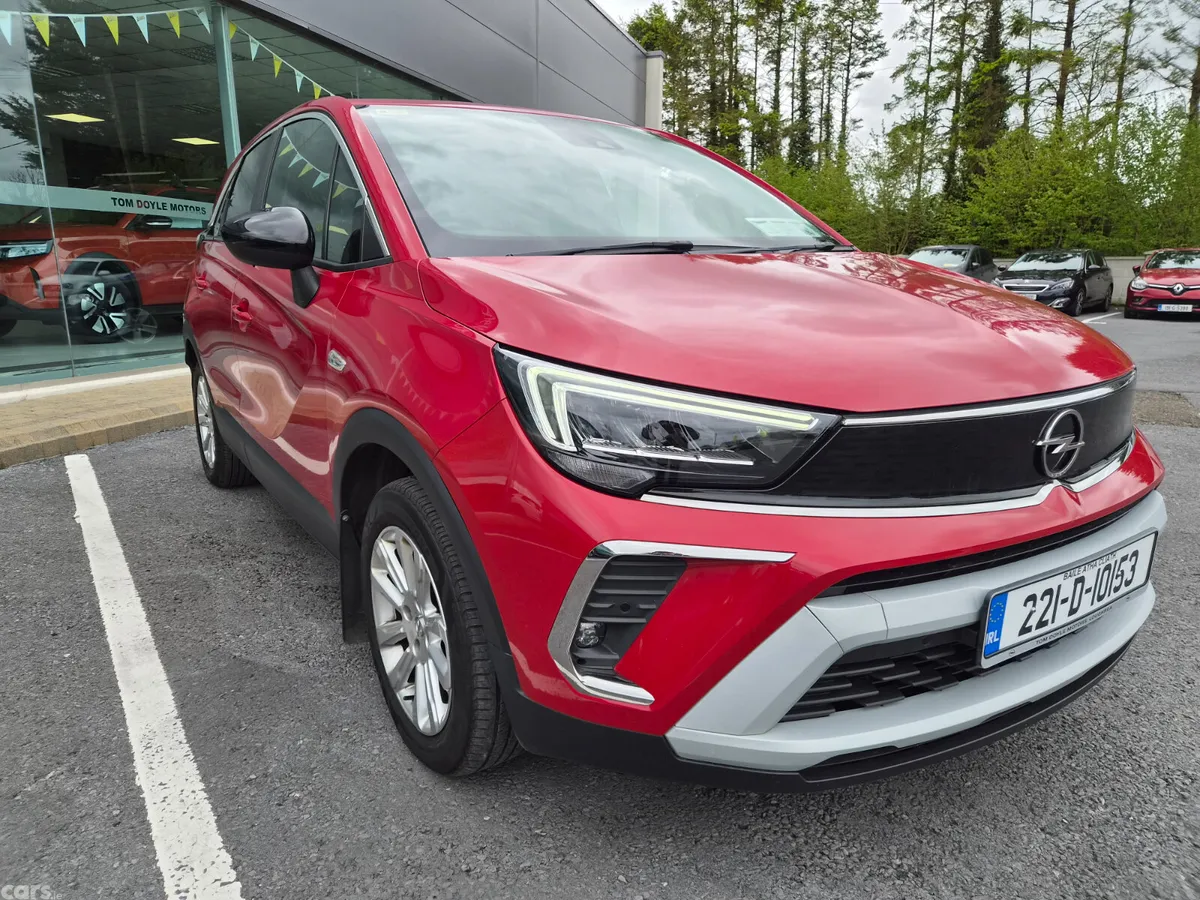 Opel Crossland SUV, Diesel, 2022, Red
