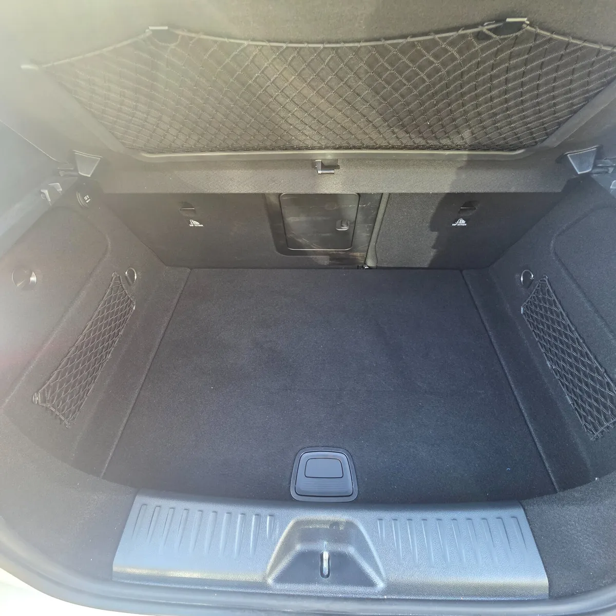Mercedes-Benz A-Class Hatchback, Petrol, 2018, White