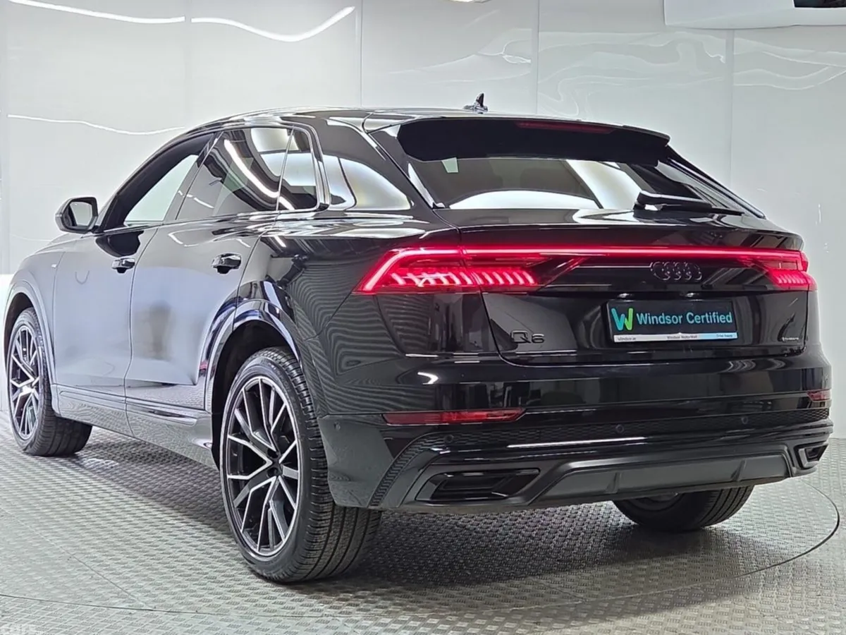 Audi Q8 Hatchback, Diesel, 2023, Black