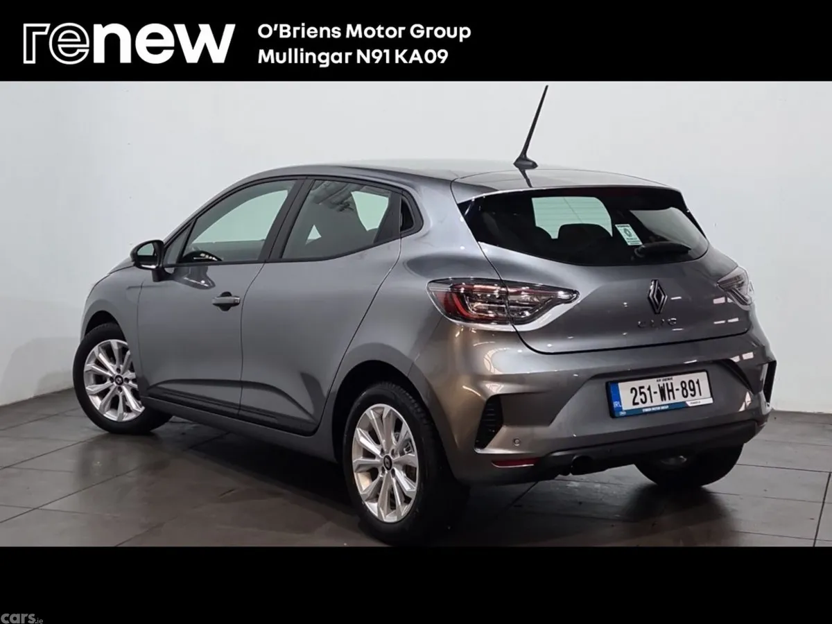 Renault Clio Hatchback, Petrol, 2025, Grey