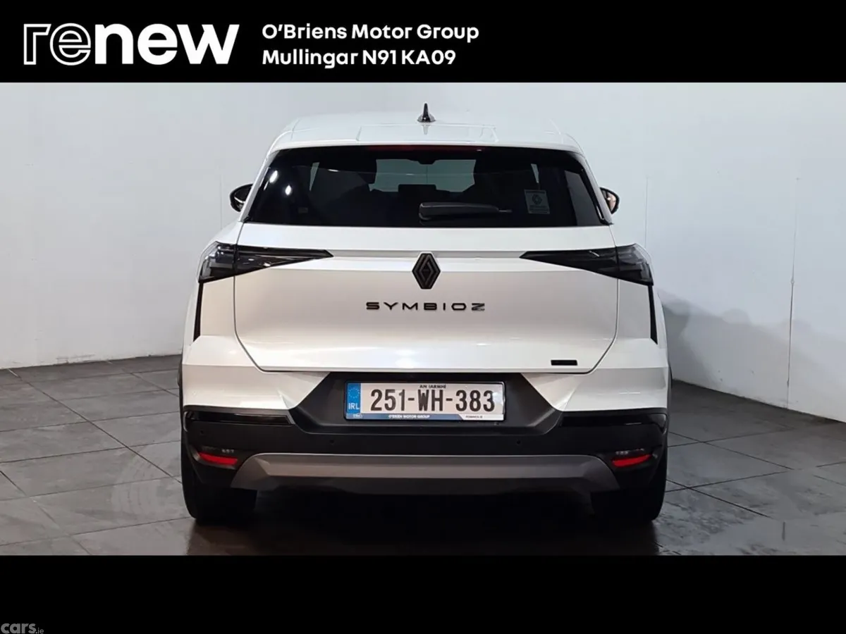 Renault Symbioz Hatchback, Petrol Hybrid, 2025, White