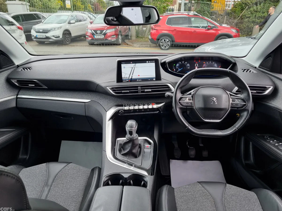 Peugeot 3008 SUV, Petrol, 2018, Grey