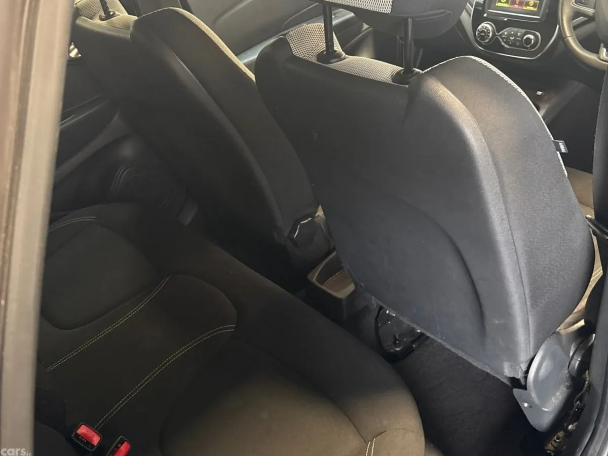 Renault Captur Hatchback, Diesel, 2019, Grey
