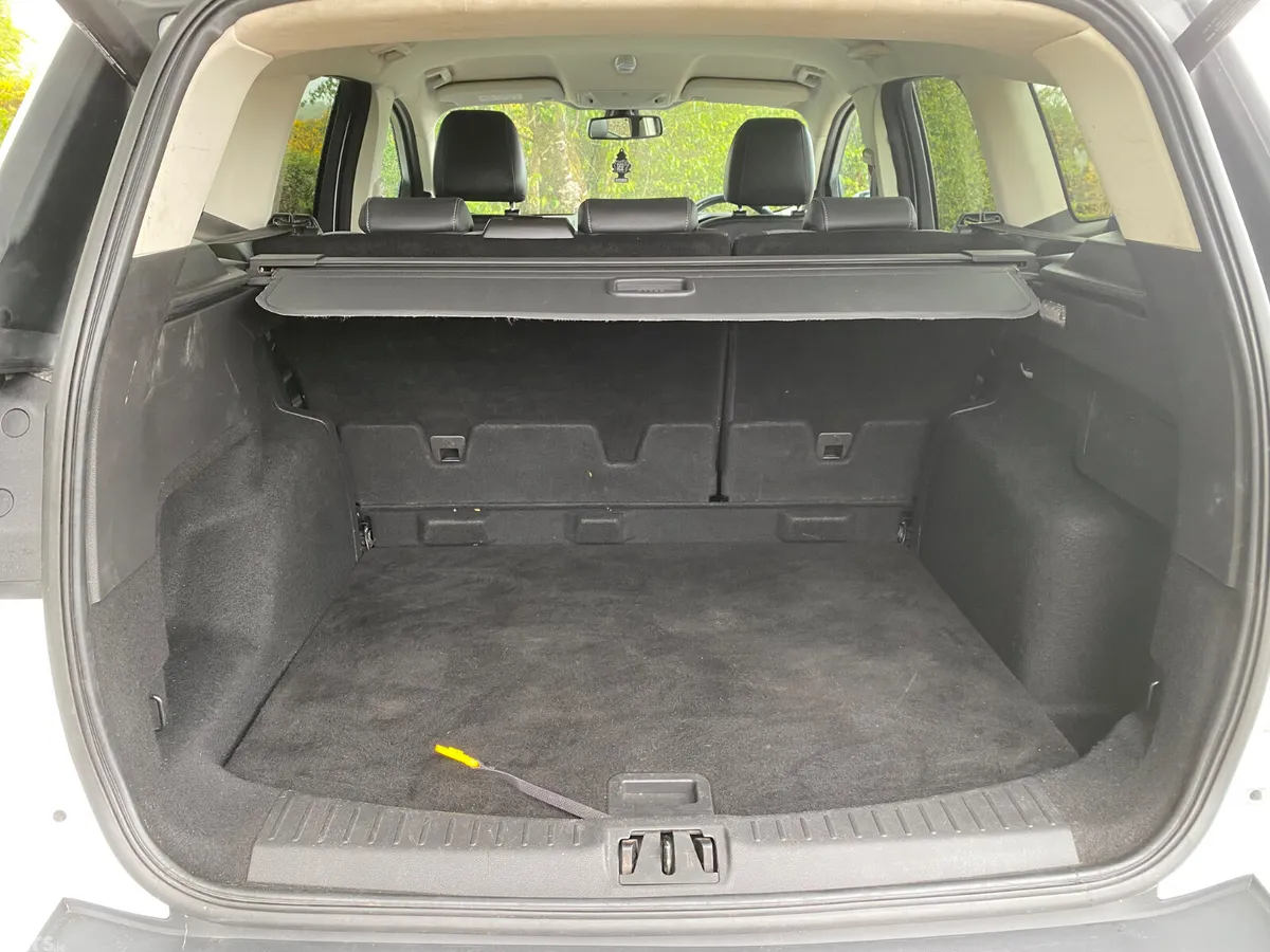 Ford Kuga SUV, Diesel, 2017, White