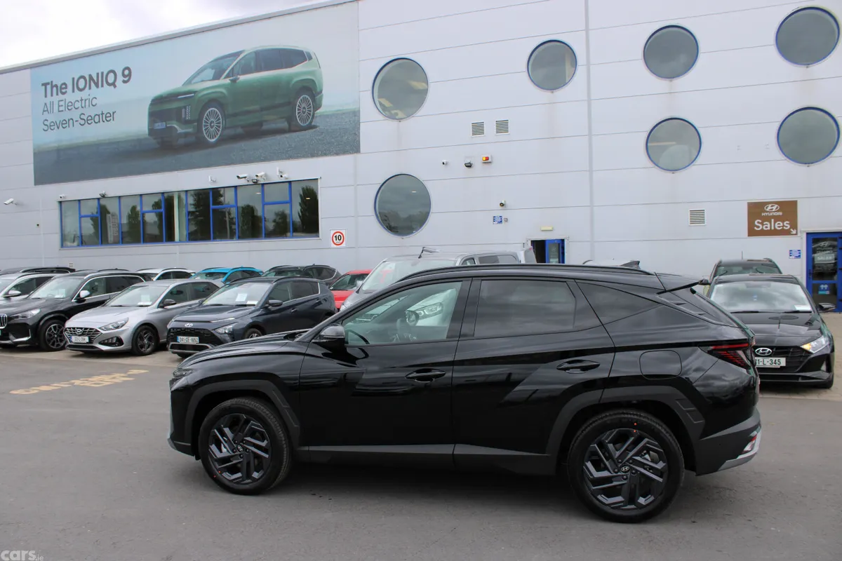 Hyundai Tucson SUV, Petrol Plug-in Hybrid, 2026, Black