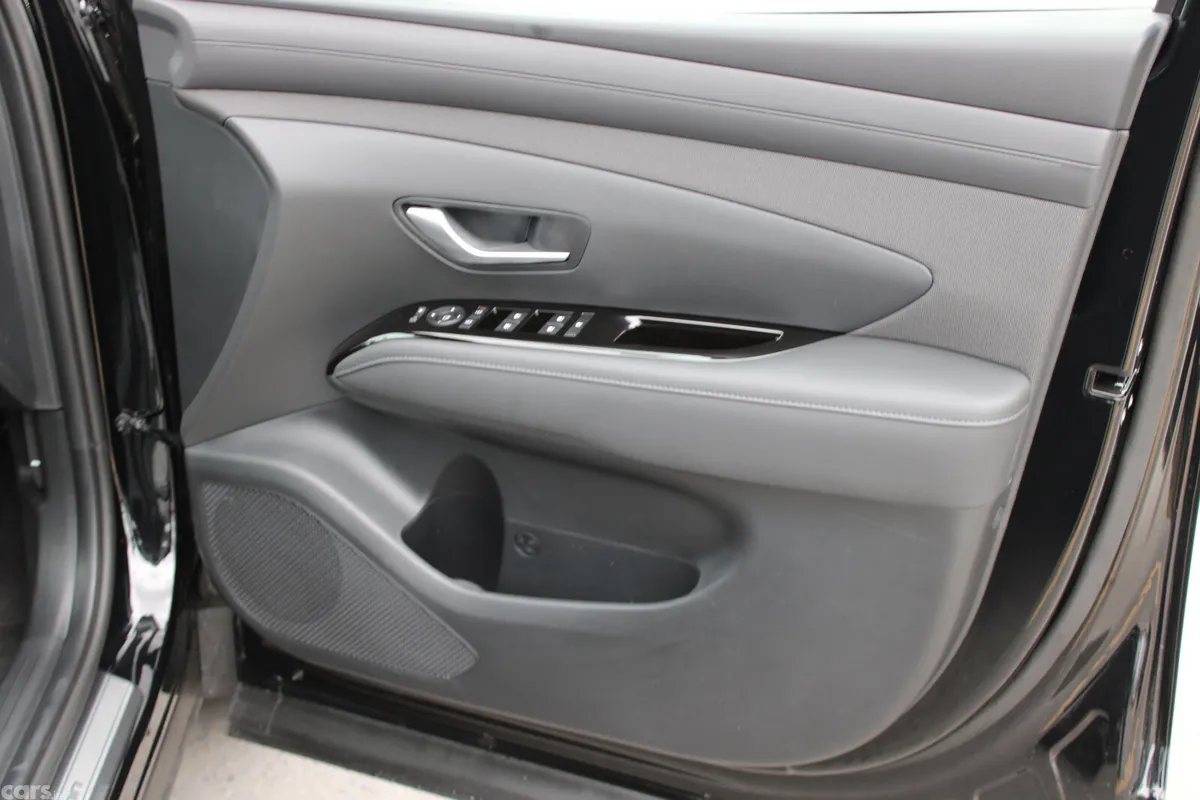 Hyundai Tucson SUV, Petrol Plug-in Hybrid, 2026, Black