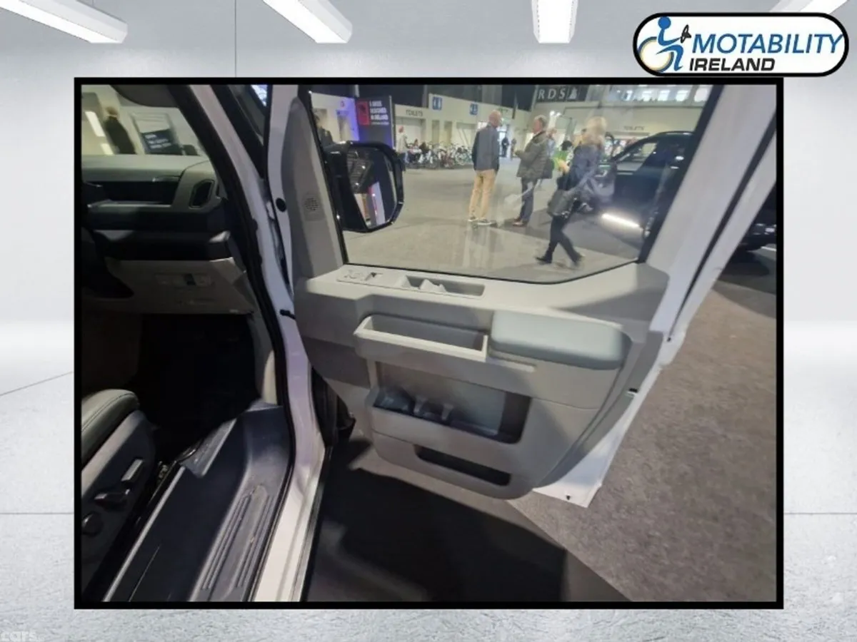 Kia PV5 MPV, Electric, 2026, Grey