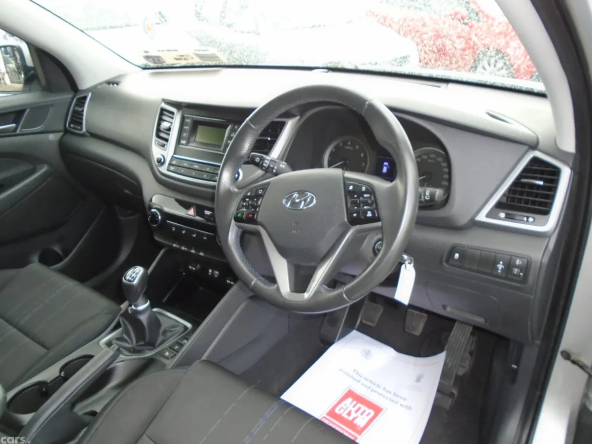 Hyundai Tucson MPV, Petrol, 2018, Silver