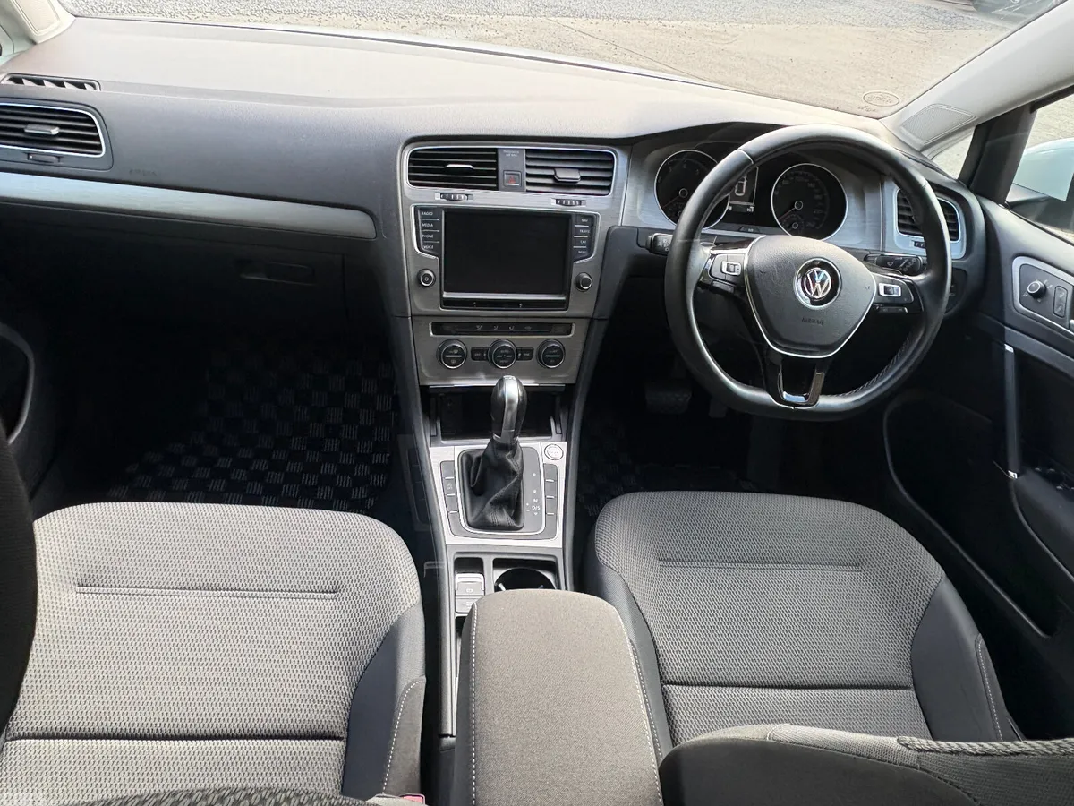 Volkswagen Golf Hatchback, Petrol, 2017, White